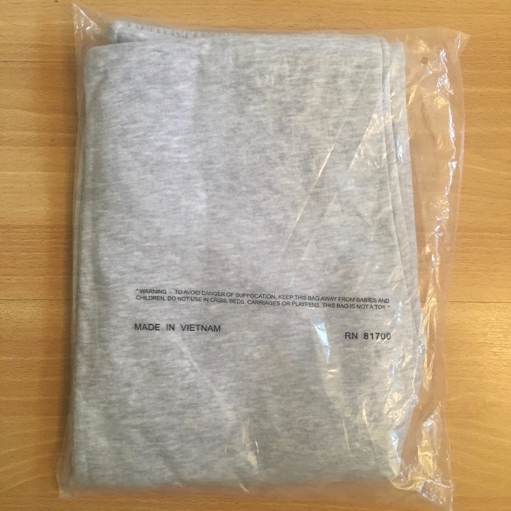 NEW Fleece Sweat Pants - Heather Grey - Size Large - Picture 4 of 4